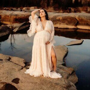 JADWorld- Ruffle Sleeve Boho Maternity Photoshoot Gown
